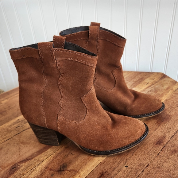 STEVE MADDEN Brown Wyatt Leather Heeled Western Round Toe Booties 7.5 - Picture 1 of 13